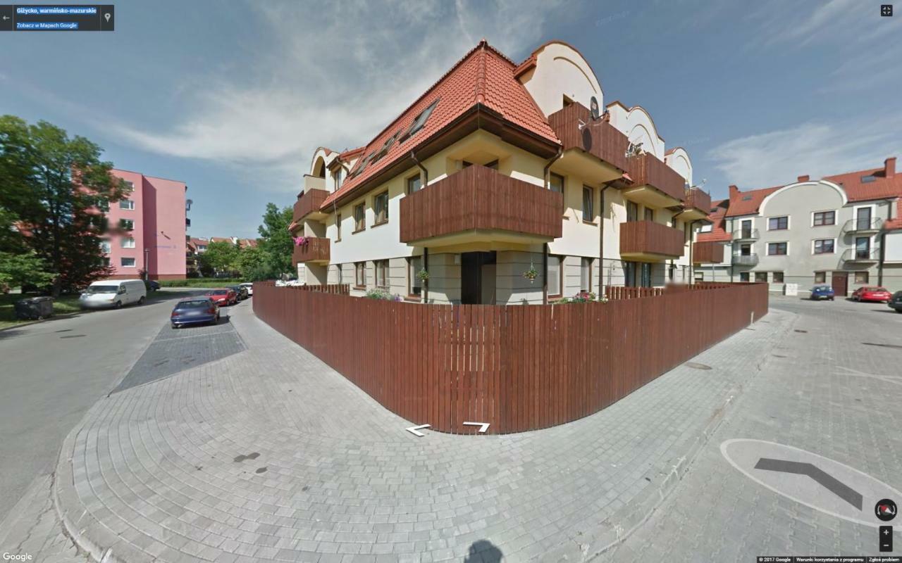 Apartament Papaj ギジツコ エクステリア 写真